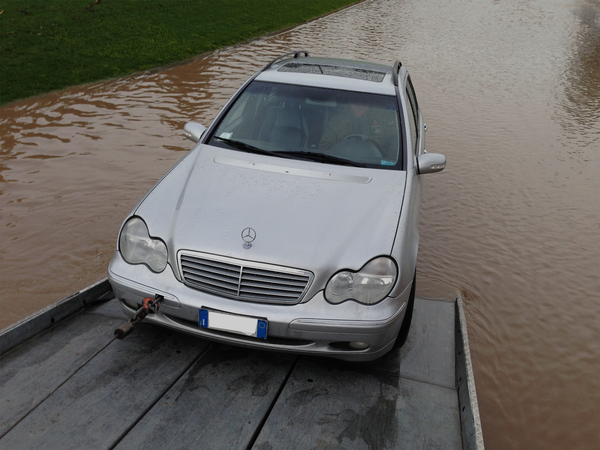 Pronto intervento - Demolizioni Auto FA.MA. SRL